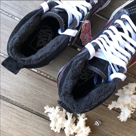 🌴🔆VANS- ALL WEATHER HIKING BOOTS🔆🌴 - Picture 7 of 12